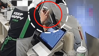山东临沂一奶茶店女员工谎称机器坏了，让顾客扫自己收款码，律师：涉嫌盗窃罪