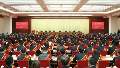 【时事尔康】喜报！尔康制药员工荣获全国工信系统劳动模范