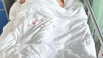 患者称血小板明显异常医生未告知，一年后查出肿瘤 院方：沟通有疏漏 愿通过鉴定或诉讼解决