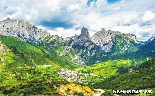 和朋友去西北旅游怎么玩？去西北旅游怎么玩比较好