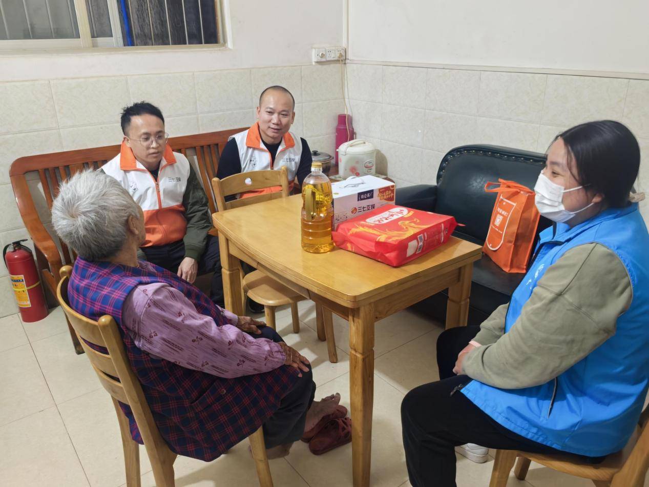 新春送暖传递关爱，三七互娱党委走进社区