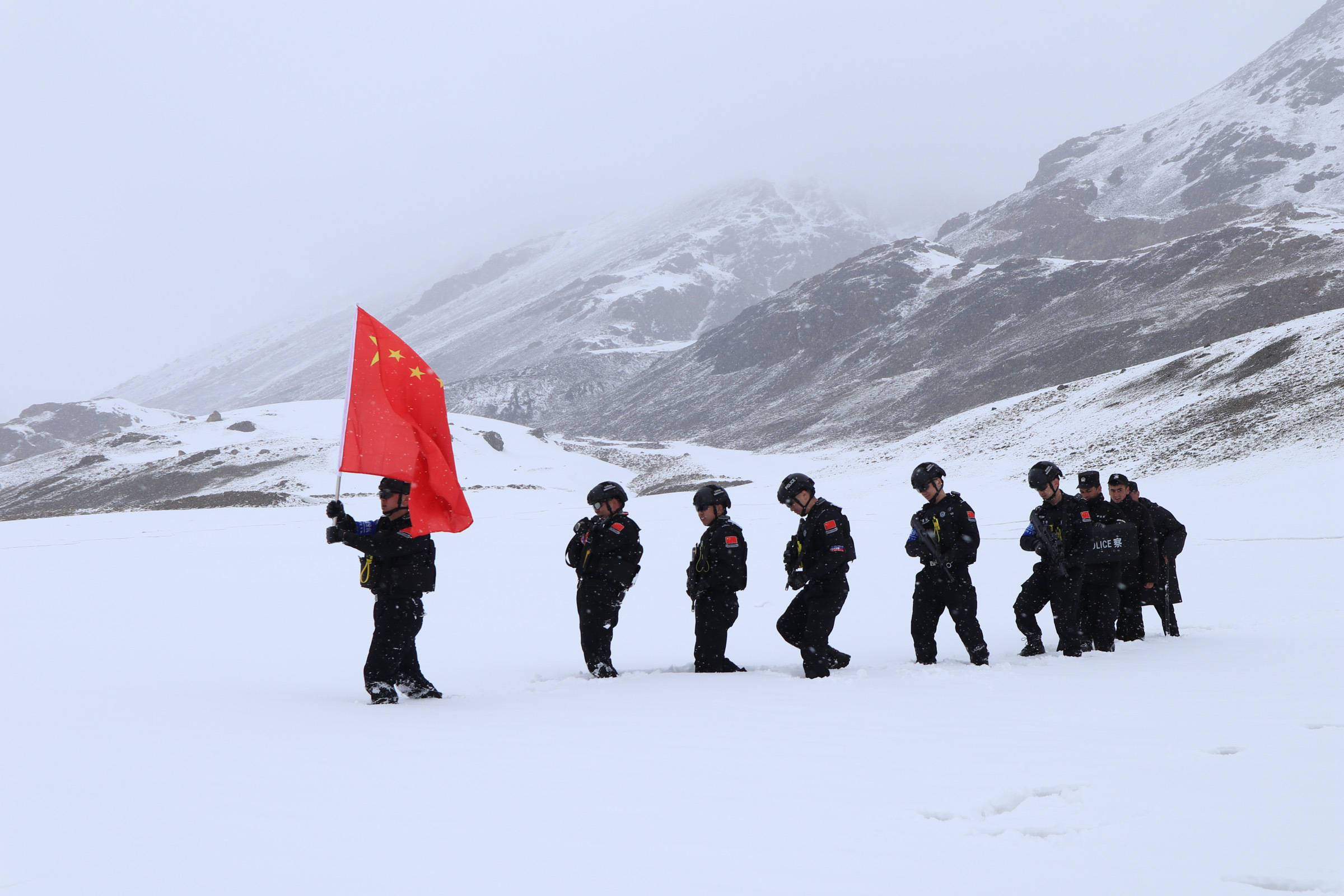 雪域边关守疆人