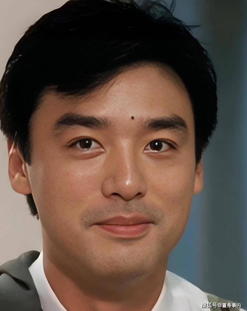 前妻掏空资产,欠债2.5亿,香港娱乐圈巨头的痛苦婚姻经历