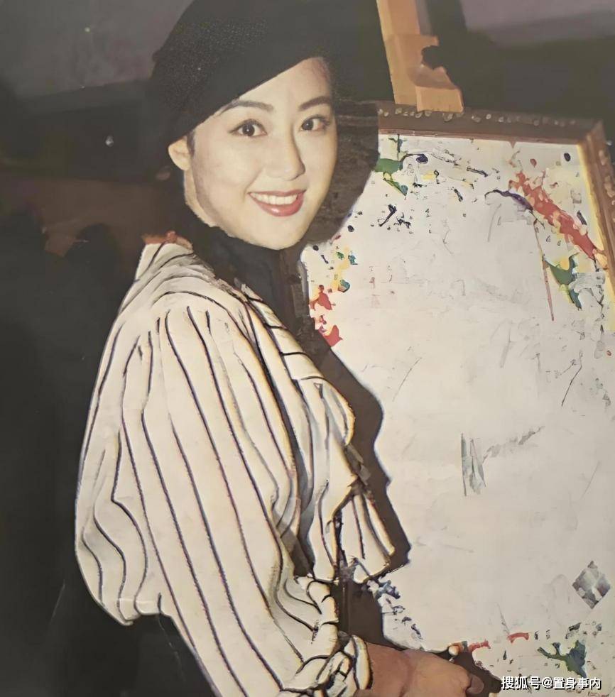 前妻掏空资产,欠债2.5亿,香港娱乐圈巨头的痛苦婚姻经历