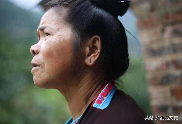 16岁侗家少女被印在人民币上,33年过去了,方知头像是自己